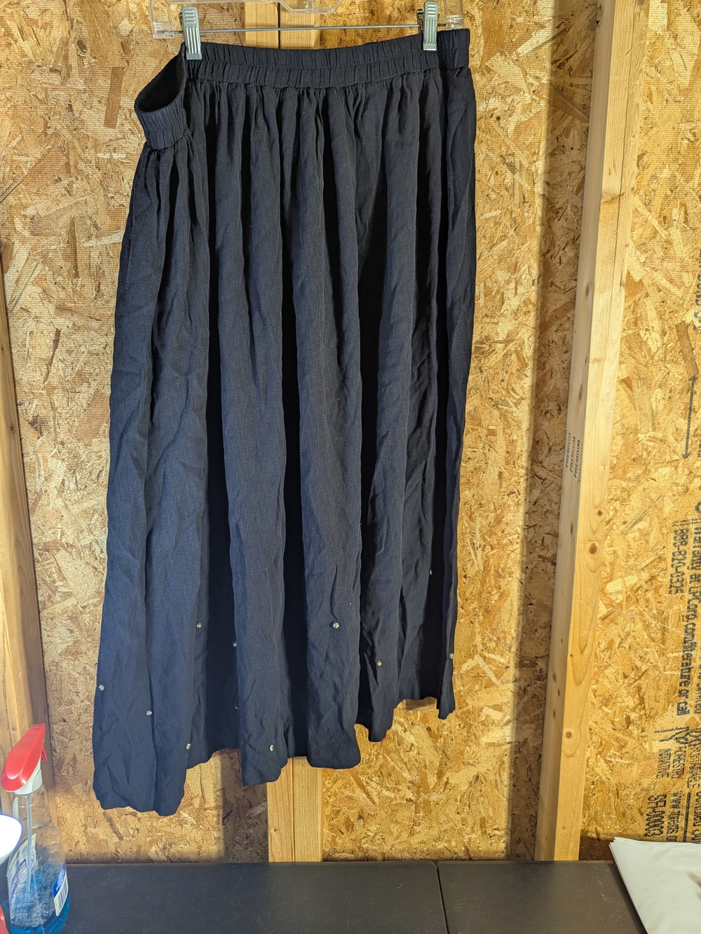 Black WomenElastic-Waist Maxi Skirt